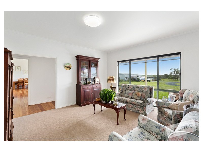 45 Manks Road, Clyde VIC 3978