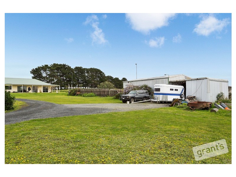 45 Manks Road, Clyde VIC 3978