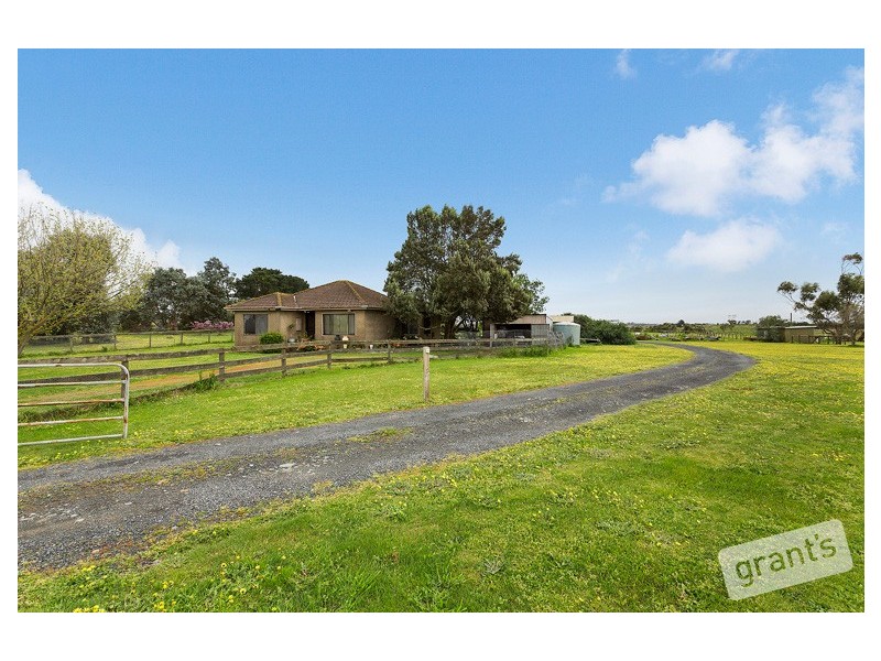 45 Manks Road, Clyde VIC 3978