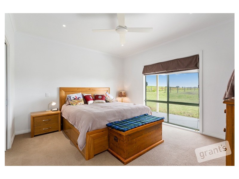 45 Manks Road, Clyde VIC 3978