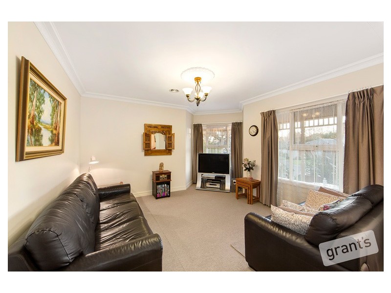 15 Coolabah Grove, Berwick VIC 3806