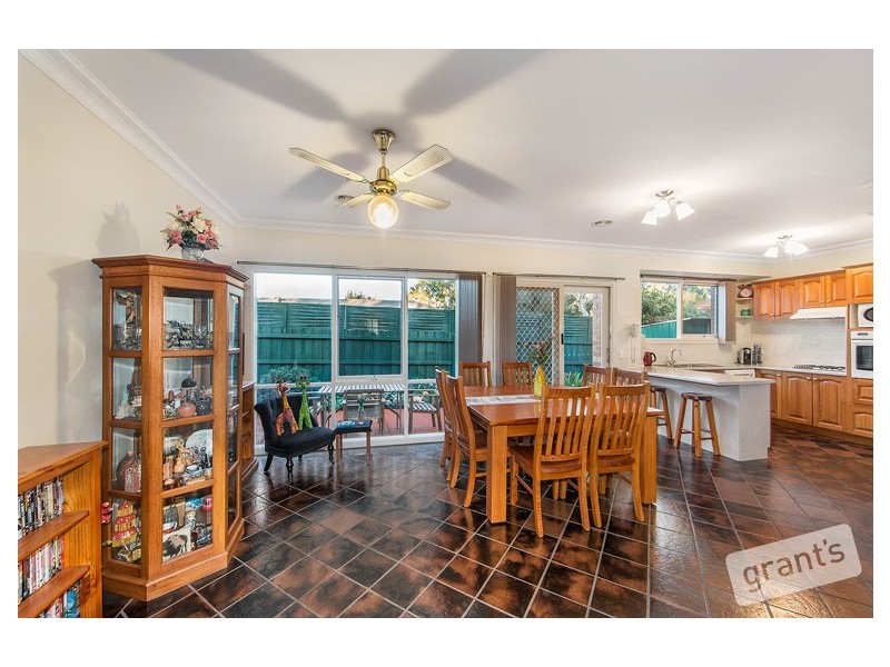 15 Coolabah Grove, Berwick VIC 3806