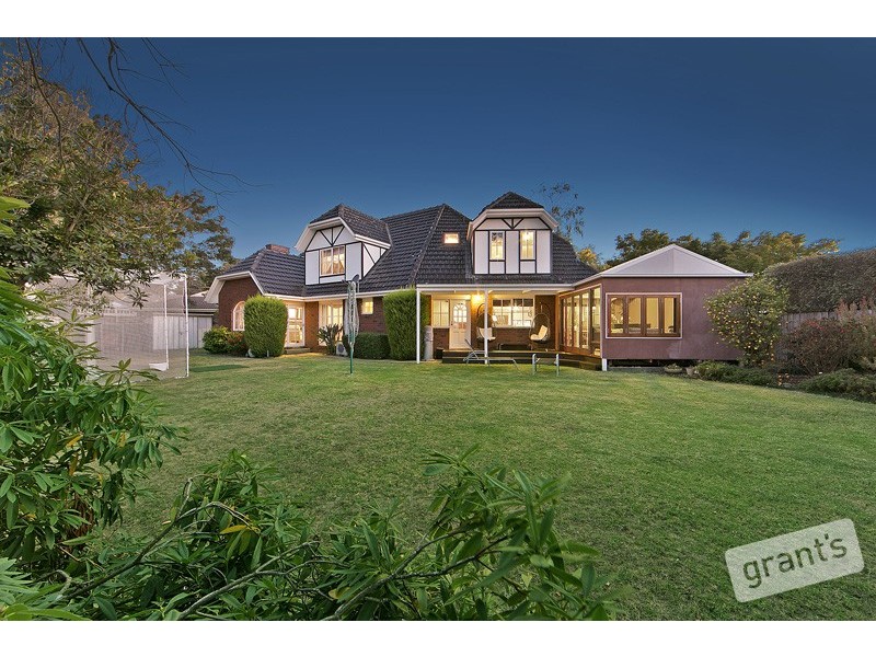 3 Mary Court, Berwick VIC 3806