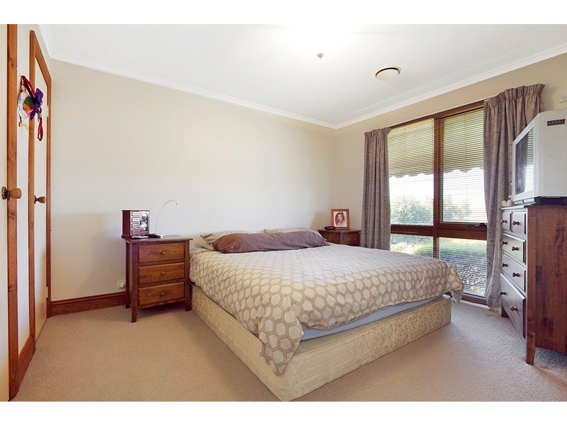 12 George Chudleigh Drive, Hallam VIC 3803