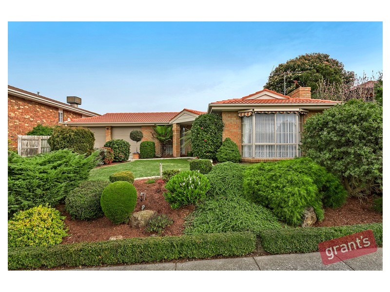 35 Marson Crescent, Hallam VIC 3803