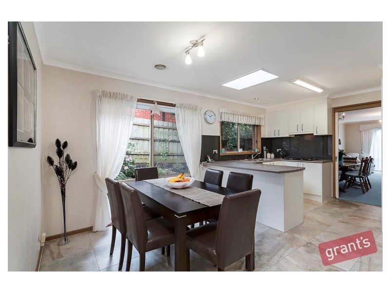 35 Marson Crescent, Hallam VIC 3803