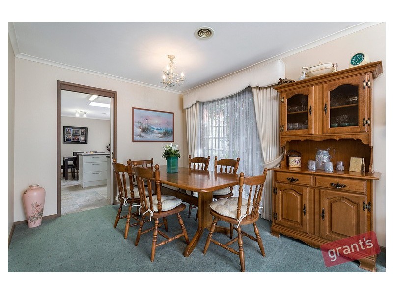 35 Marson Crescent, Hallam VIC 3803