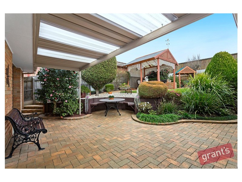 35 Marson Crescent, Hallam VIC 3803