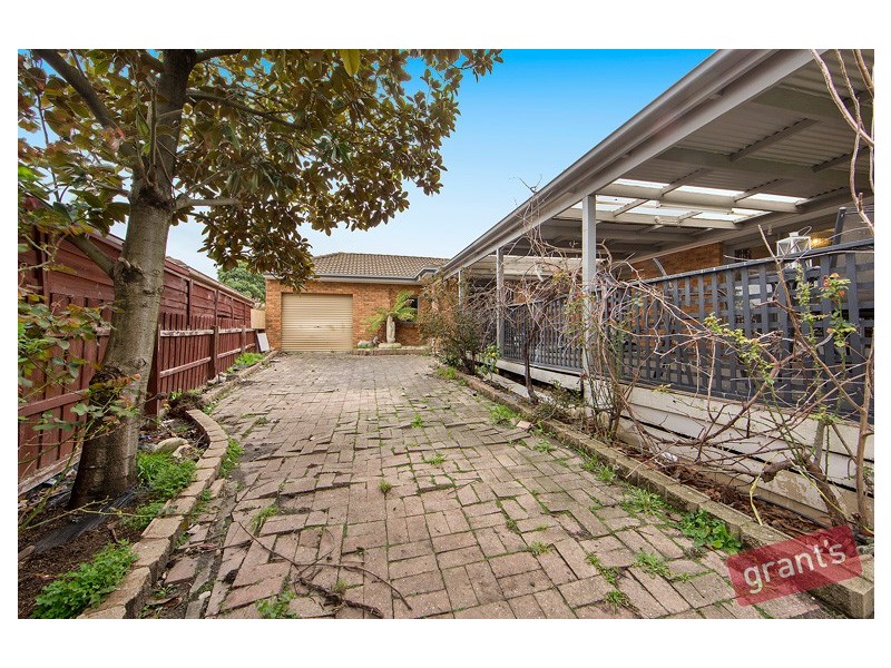 1 Kendall Drive, Narre Warren VIC 3805