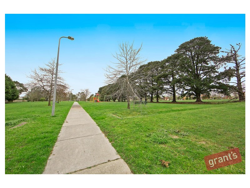 1 Kendall Drive, Narre Warren VIC 3805