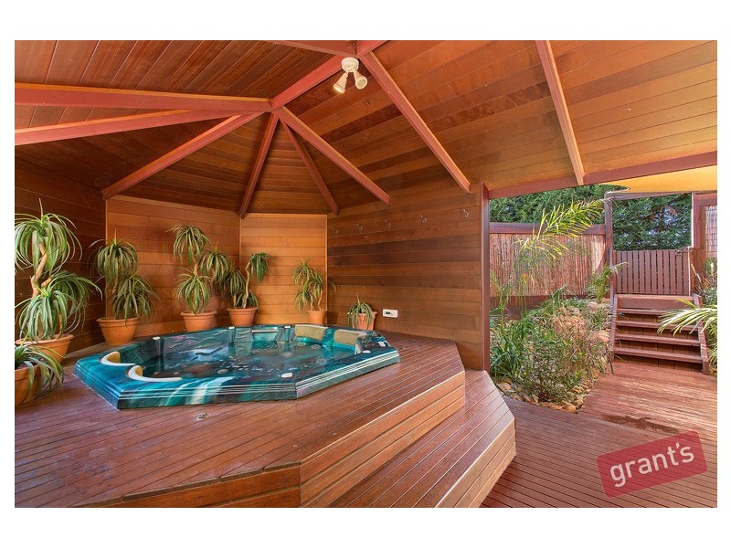 3-4 Hilton Court, Narre Warren North VIC 3804