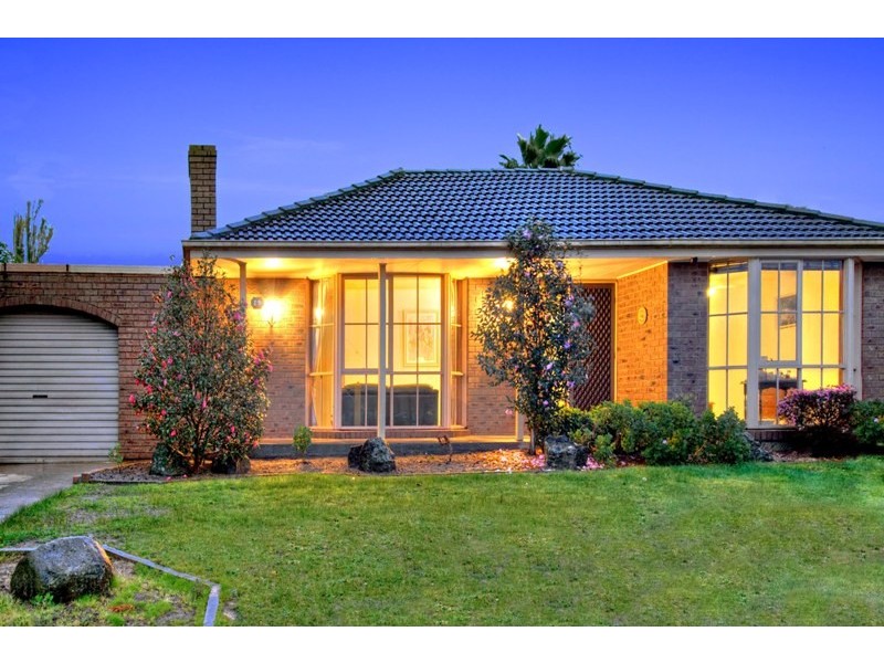 19 Terry Close, Narre Warren VIC 3805