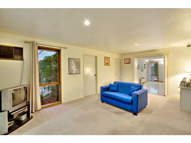 19 Terry Close, Narre Warren VIC 3805