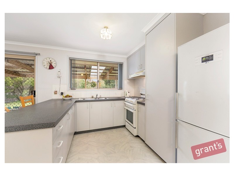 4 Glen Court, Narre Warren VIC 3805