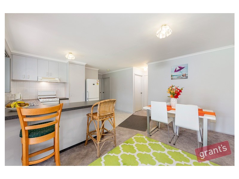 4 Glen Court, Narre Warren VIC 3805