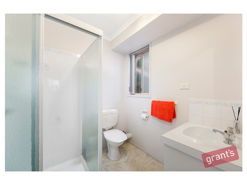 4 Glen Court, Narre Warren VIC 3805