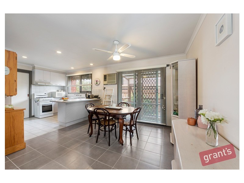 20 Cardamon Drive, Hallam VIC 3803