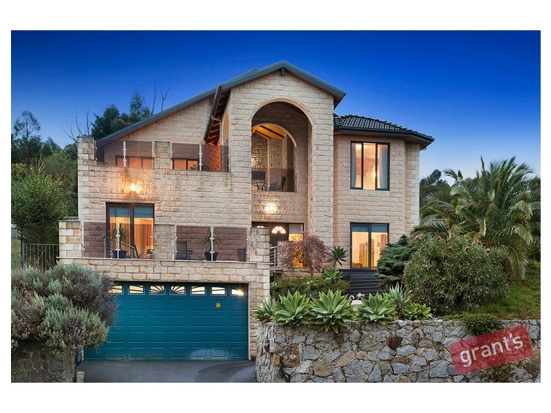 41 Montbrae Circuit, Narre Warren North VIC 3804