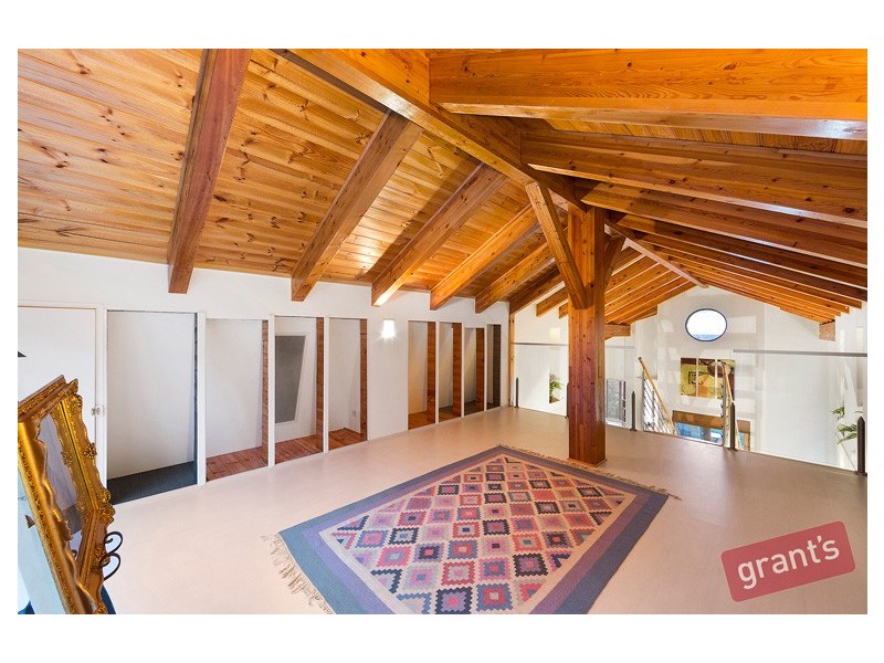 41 Montbrae Circuit, Narre Warren North VIC 3804