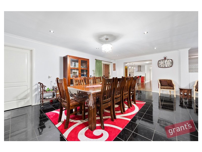 4 Roselea Place, Narre Warren North VIC 3804