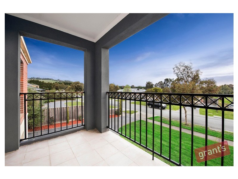 4 Roselea Place, Narre Warren North VIC 3804