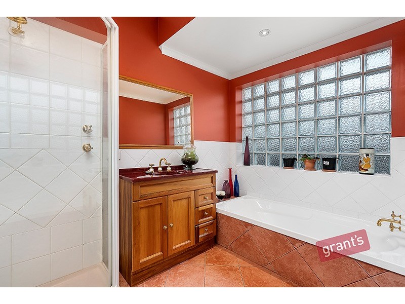 8 Sundown Court, Narre Warren VIC 3805