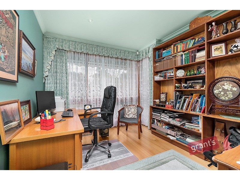 8 Sundown Court, Narre Warren VIC 3805