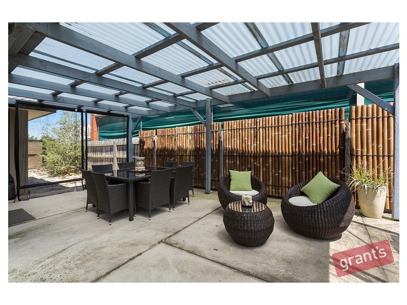 116 Hinrichsen Drive, Hallam VIC 3803