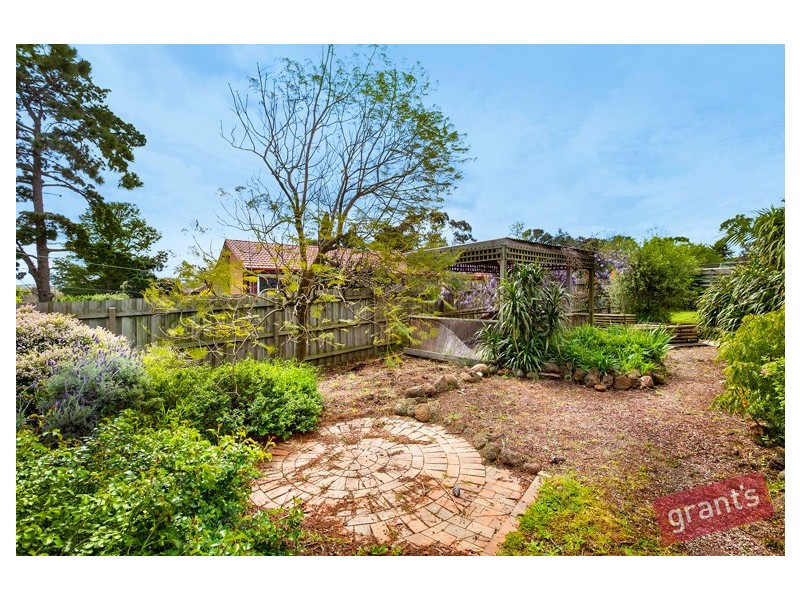 18 Tinks Road, Narre Warren VIC 3805