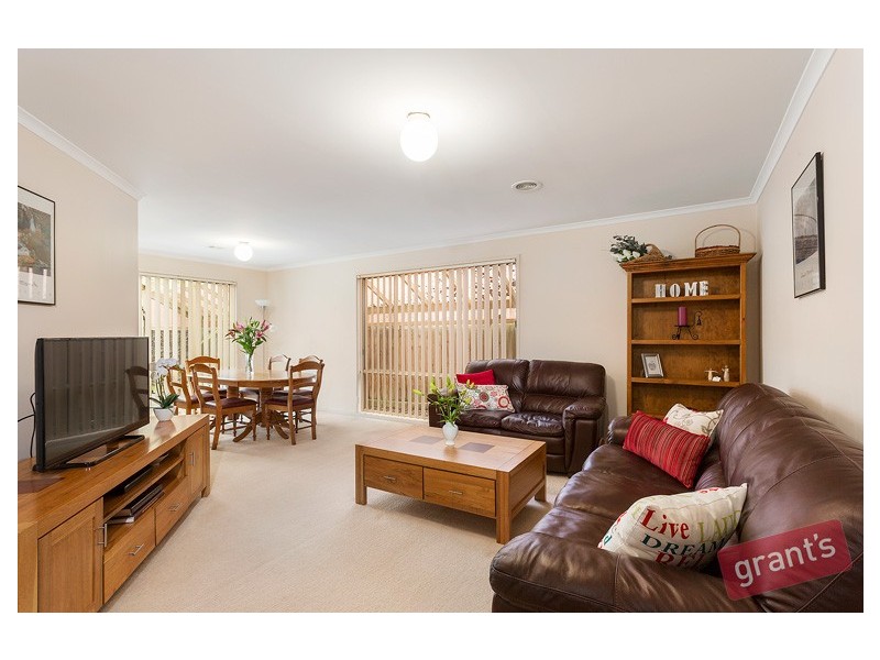 8 Vance Court, Narre Warren VIC 3805