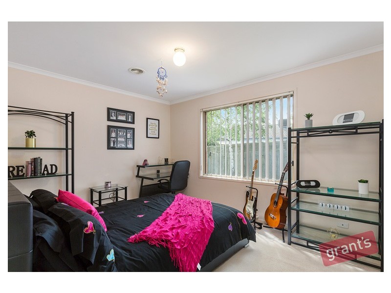 8 Vance Court, Narre Warren VIC 3805