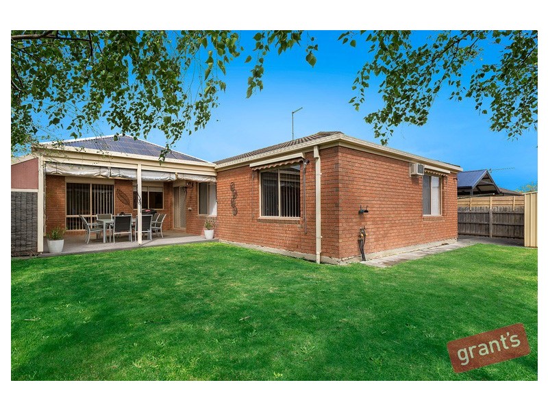 8 Vance Court, Narre Warren VIC 3805