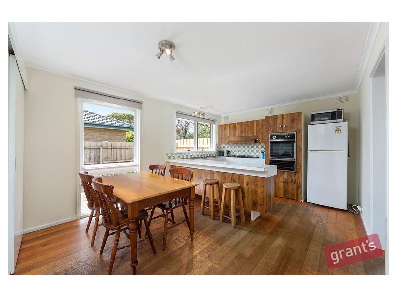 81 Fountain Drive, Narre Warren VIC 3805