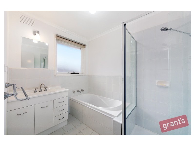 81 Fountain Drive, Narre Warren VIC 3805