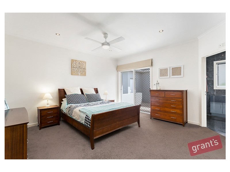 3 Rustic Rise, Narre Warren North VIC 3804