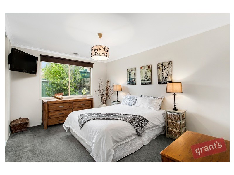 7 Highland Crescent, Narre Warren South VIC 3805