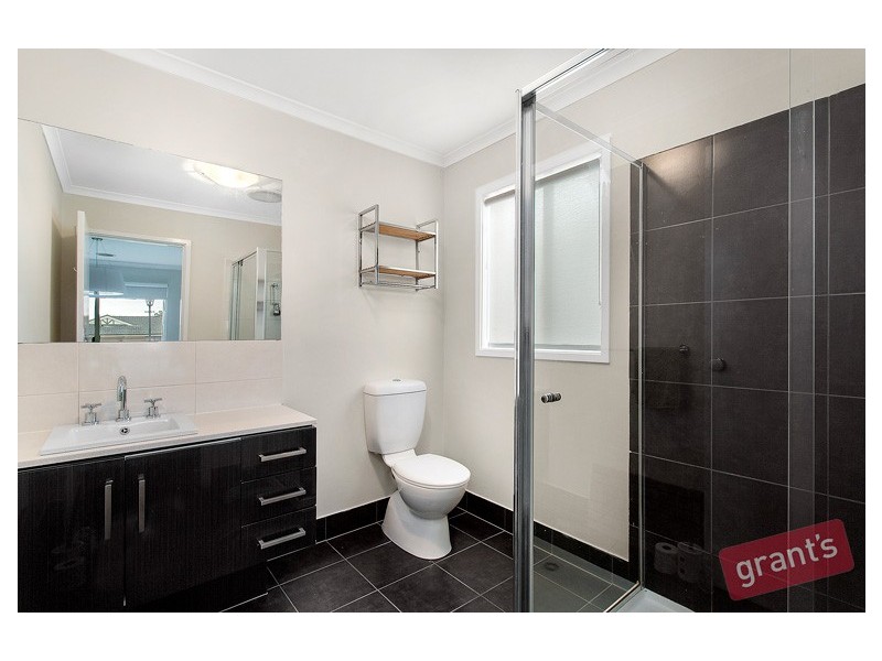 7 Highland Crescent, Narre Warren South VIC 3805