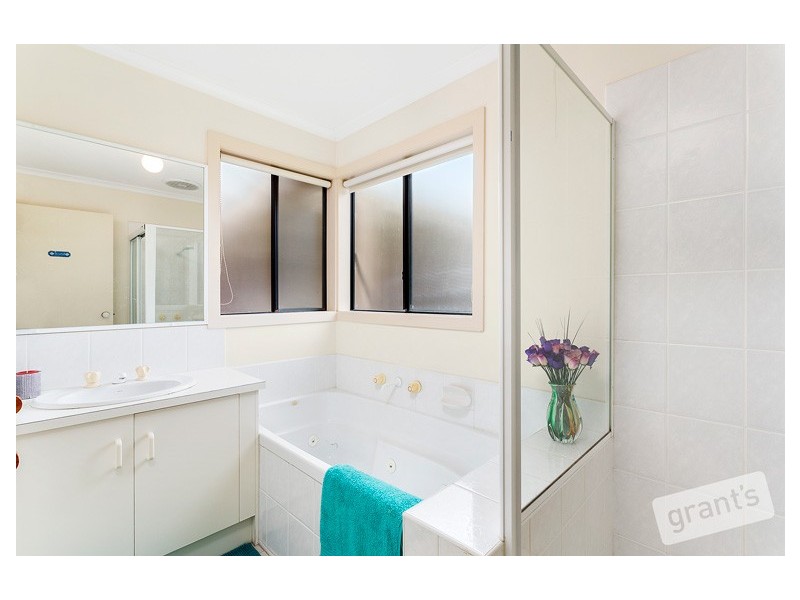 1 Dookie Court, Narre Warren VIC 3805