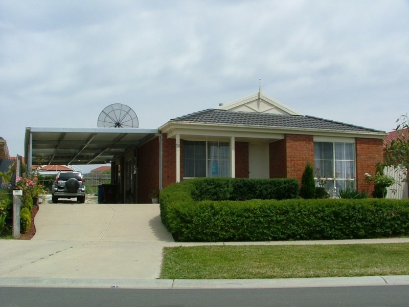 36 Bella Crescent, Hallam VIC 3803