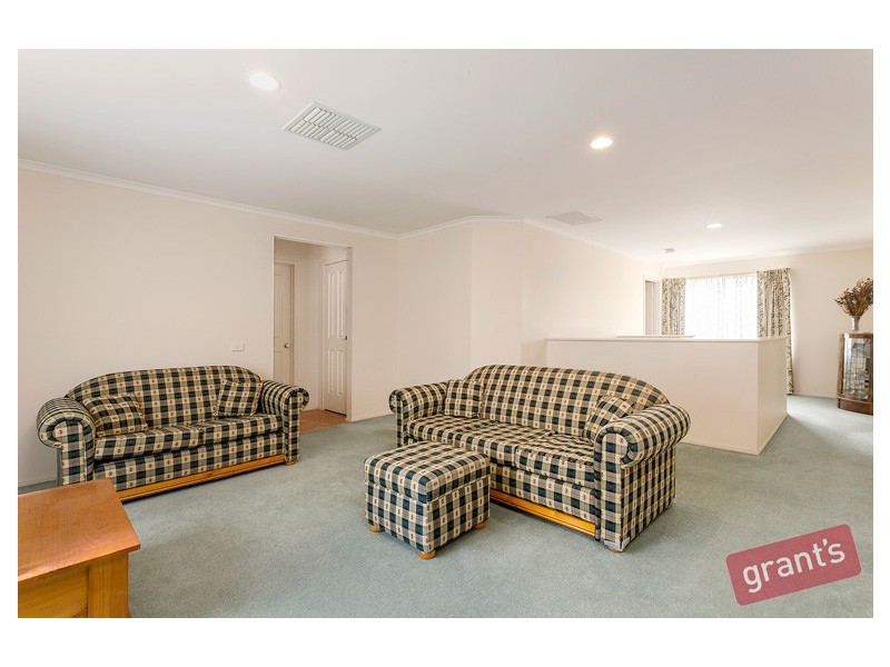 9 Lucy Court, Narre Warren VIC 3805