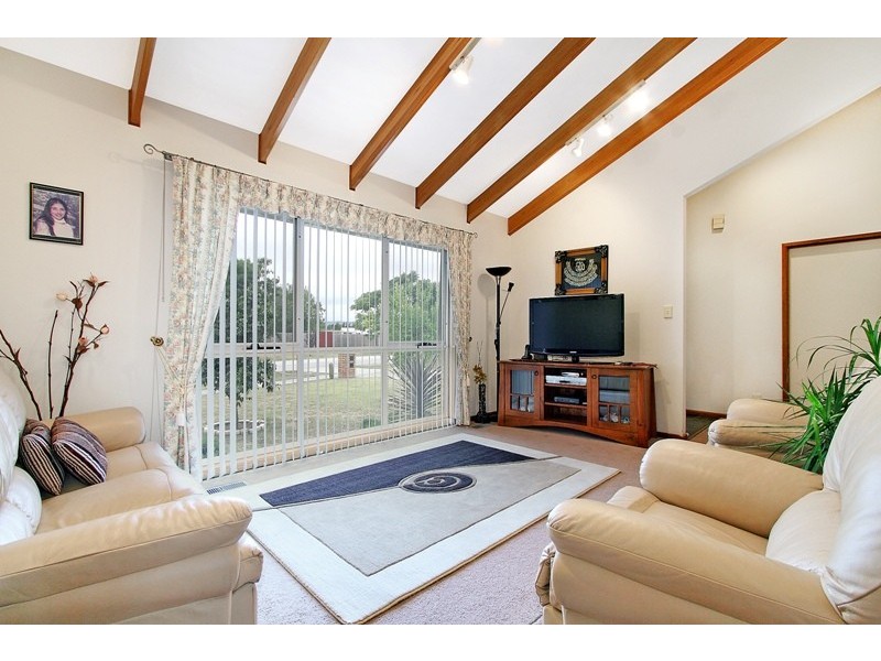 81 Nettle Drive, Hallam VIC 3803