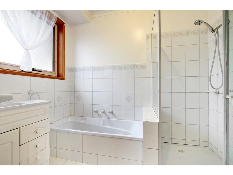 81 Nettle Drive, Hallam VIC 3803