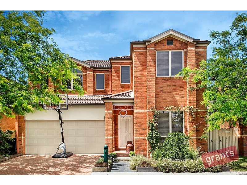 27 Amhurst Drive, Narre Warren South VIC 3805