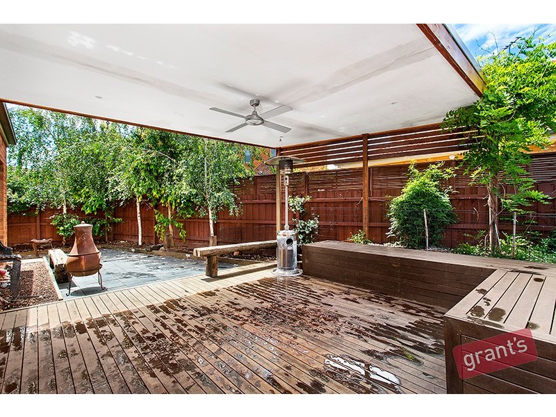 27 Amhurst Drive, Narre Warren South VIC 3805