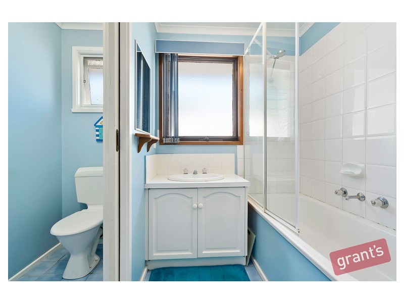 40 Heatherlea Crescent, Narre Warren VIC 3805