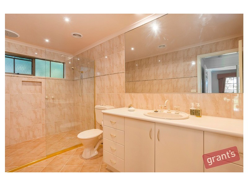 55 Bailey Road, Narre Warren North VIC 3804