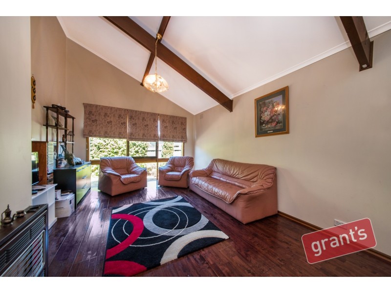 5 Oakwood Court, Narre Warren VIC 3805