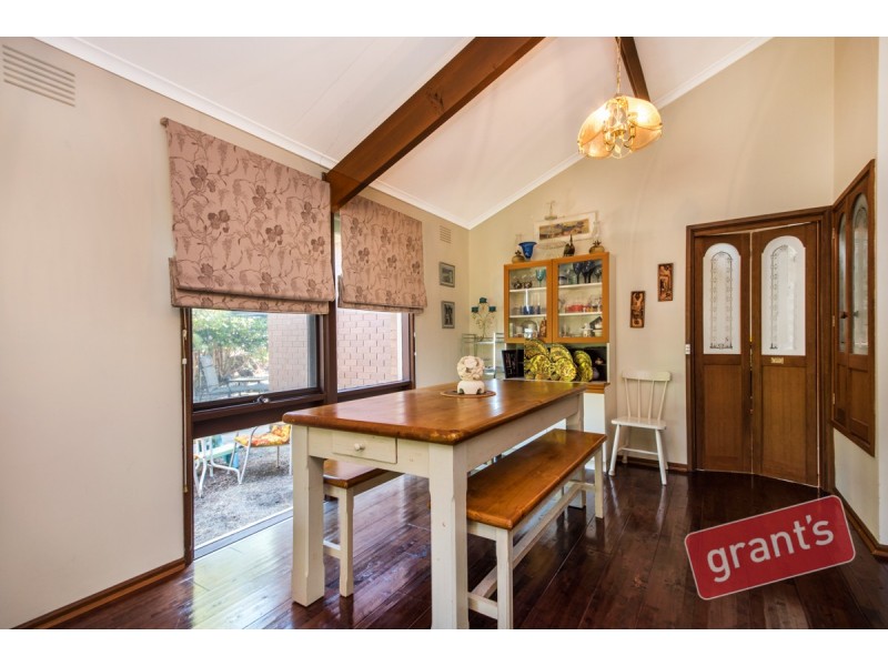 5 Oakwood Court, Narre Warren VIC 3805