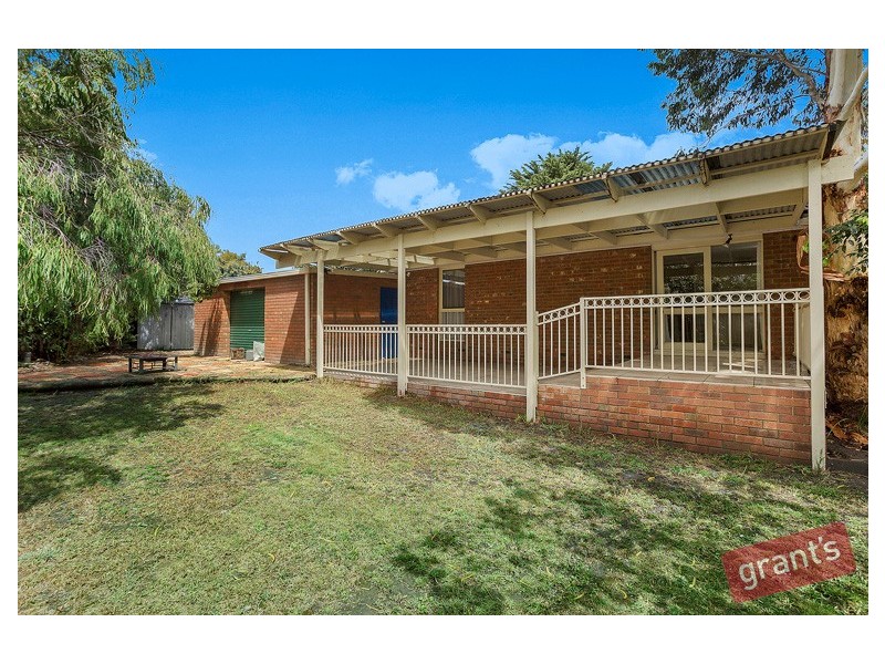 6 Thomas Court, Hallam VIC 3803