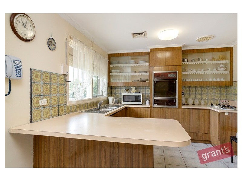 37 Rebecca Street, Doveton VIC 3177